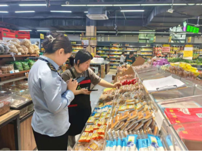 禹會區(qū)市場監(jiān)管局以“三心”守護夏季食品安全，筑牢食品銷售防線